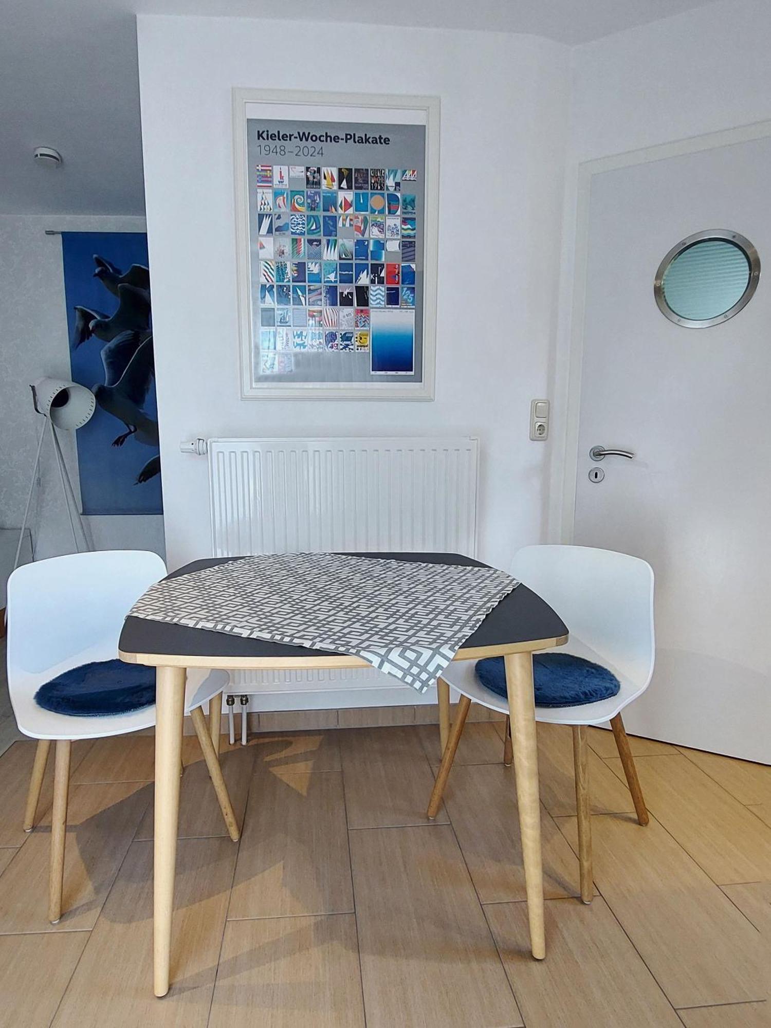 Backstage Apartment Kiel-Holtenau Extérieur photo